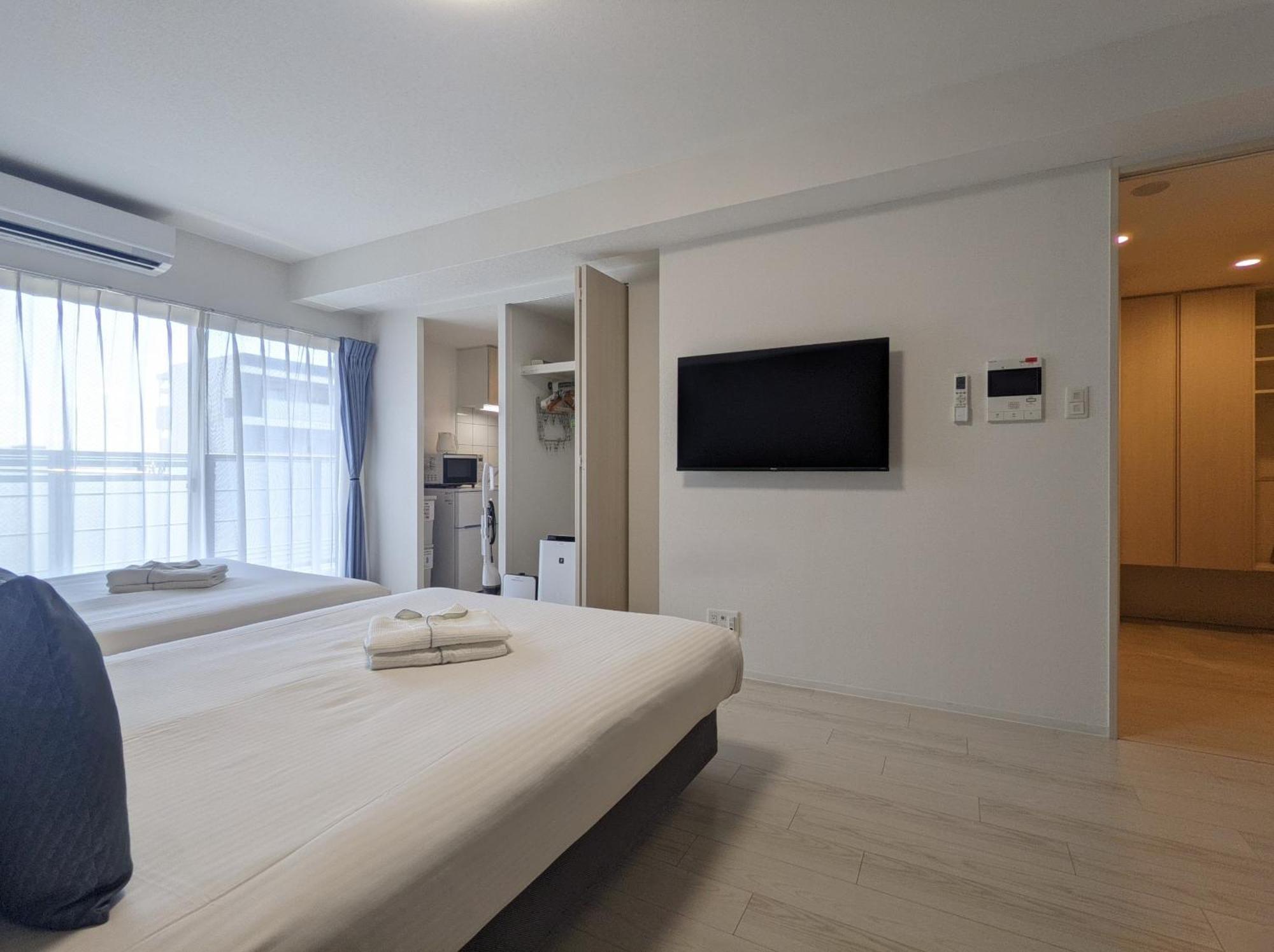 Eslead Hotel Osaka Nipponbashi Buitenkant foto