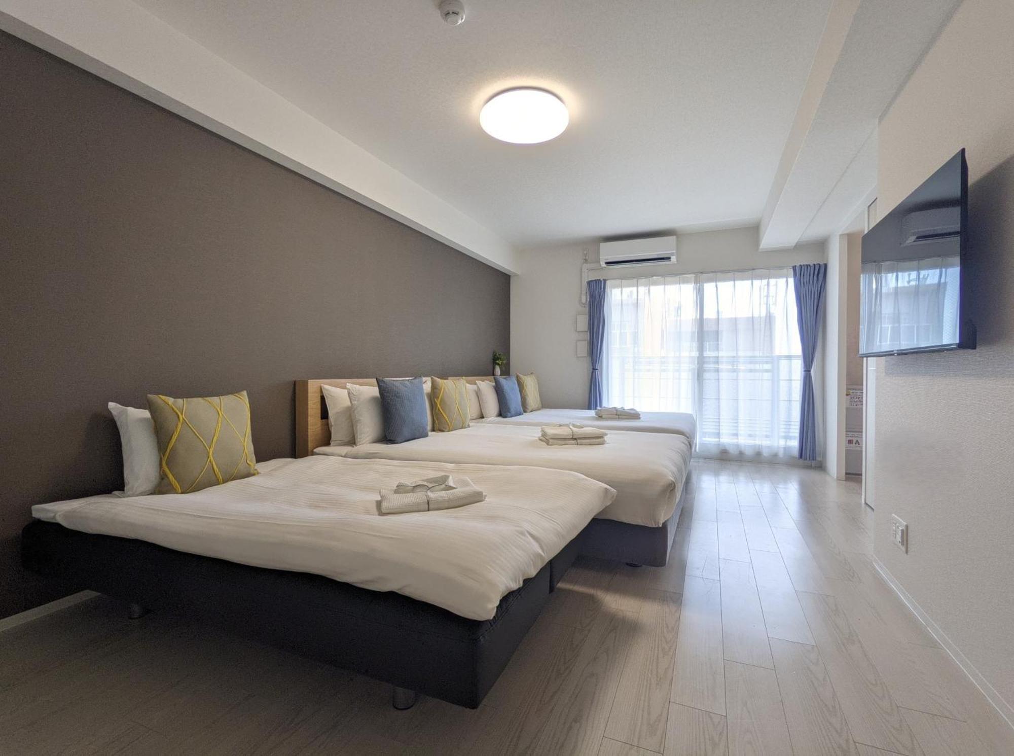 Eslead Hotel Osaka Nipponbashi Buitenkant foto
